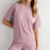 Chic og behagelig modalbluse med korte ærmer Chic og behagelig modalbluse med korte ærmer