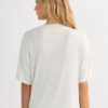 Chic og behagelig modalbluse med korte ærmer Chic og behagelig modalbluse med korte ærmer