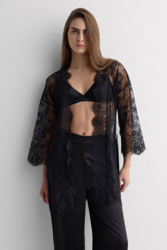 Elegance Embodied Lace Robe Elegance Embodied Lace Robe