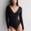 Fresh Bamboo langærmet bodysuit med dyb V-udskæring Fresh Bamboo langærmet bodysuit med dyb V-udskæring