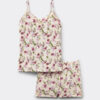 Kort pyjamas i super bomuld med Pretty Flowers blomsterprint og camisole Kort pyjamas i super bomuld med Pretty Flowers blomsterprint og camisole