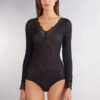 Langærmet bodysuit i ultralet modal med kashmir og blonder