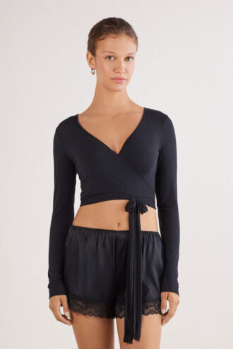 Langærmet wrap-top i ultralet modal med kashmir Langærmet wrap-top i ultralet modal med kashmir