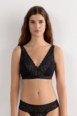 Lara blonde-triangel-bh