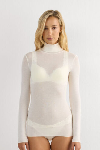 Modal Cashmere Ultralet Top med høj halsudskæring