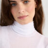 Modal Cashmere Ultralet Top med høj halsudskæring Modal Cashmere Ultralet Top med høj halsudskæring