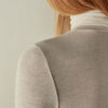 Modal Cashmere Ultralet Top med høj halsudskæring Modal Cashmere Ultralet Top med høj halsudskæring