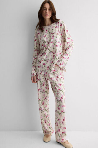 Pretty Flowers-printede pyjamas i super kvalitet bomuld i fuld længde