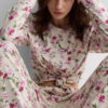 Pretty Flowers-printede pyjamas i super kvalitet bomuld i fuld længde Pretty Flowers-printede pyjamas i super kvalitet bomuld i fuld længde