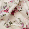 Pretty Flowers silketop med blomsterprint Pretty Flowers silketop med blomsterprint