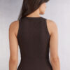 Ribbet tanktop i superior bomuld