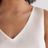 Silke-tanktop med V-hals Silke-tanktop med V-hals