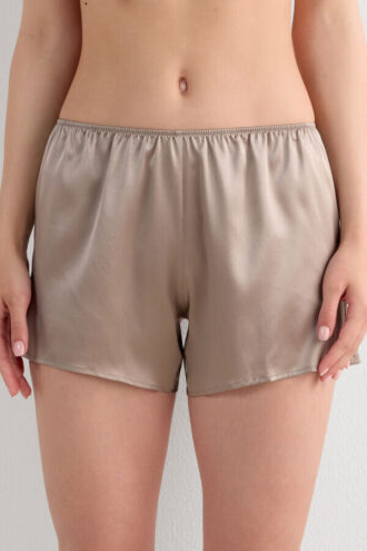 Silkeshorts