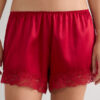 Silkeshorts med blondekant Silkeshorts med blondekant