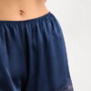 Silkeshorts med blondekant Silkeshorts med blondekant