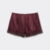 Silkeshorts med blondekant Silkeshorts med blondekant