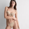 Silky Flowers silke- og blonder-Thong-stringtrusse Silky Flowers silke- og blonder-Thong-stringtrusse