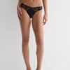 The Art of Lingerie 80’er-stil Brazilian trusse i blonder The Art of Lingerie 80’er-stil Brazilian trusse i blonder